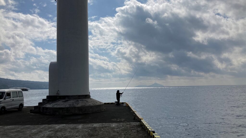 海釣り　ショアタチウオ