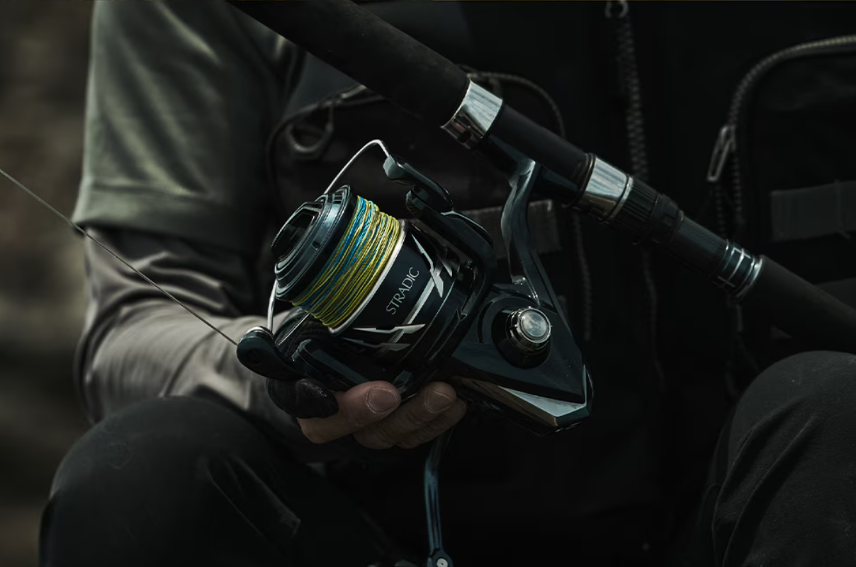シマノ新商品24ストラディックSW発売決定。新スピニングが登場 | 釣り 