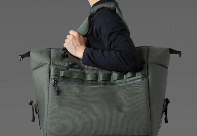 荷物量に応じて持ち運びやすい