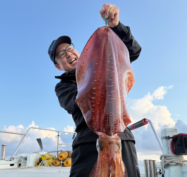 富所 潤 JUN TOMIDOKORO
